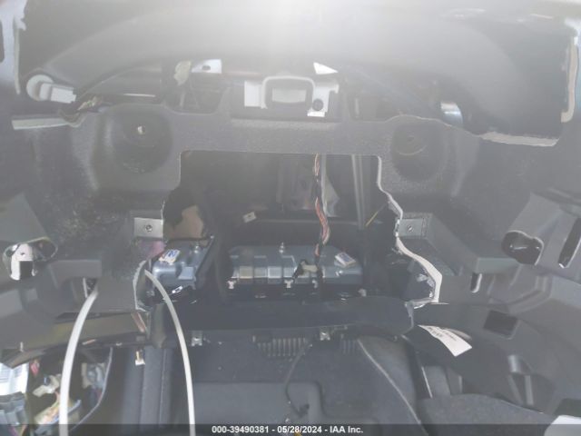 YV4L12UE1P2049974 Volvo Xc40 B5 Plus Bright Theme