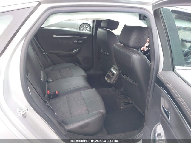 Chevrolet IMPALA 1LT 2017 1G1105S30HU198472 Image 8