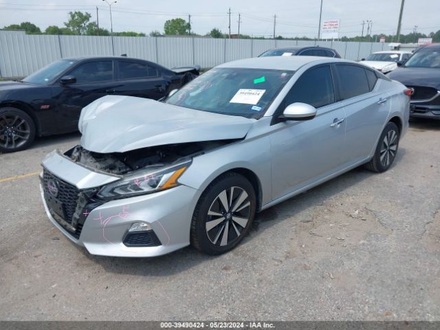 1N4BL4DW1MN313045 Nissan Altima Sv Intelligent Awd