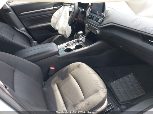 1N4BL4DW1MN313045 Nissan Altima Sv Intelligent Awd