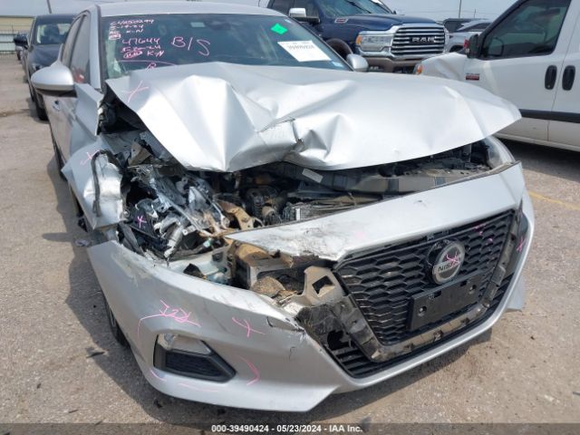 1N4BL4DW1MN313045 Nissan Altima Sv Intelligent Awd