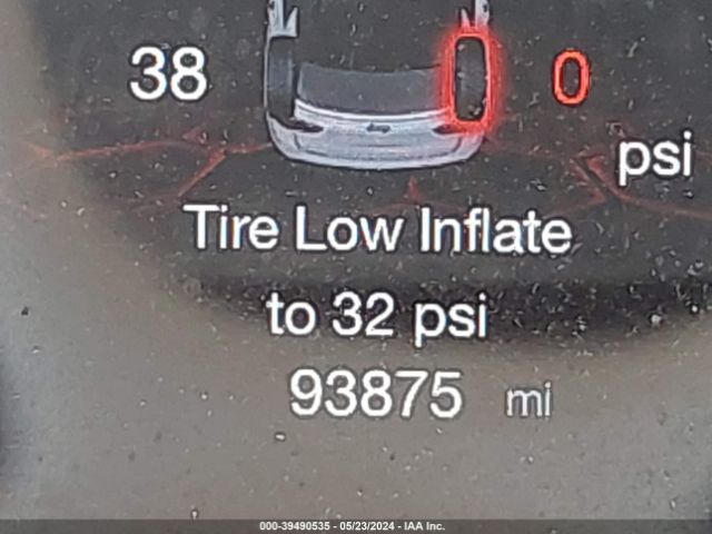 3C4NJCBBXJT228739 Jeep Compass Latitude Fwd