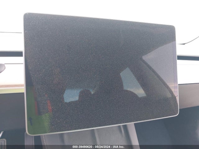 Tesla 2023 2023 5YJ3E1EA4PF701870 Image 7