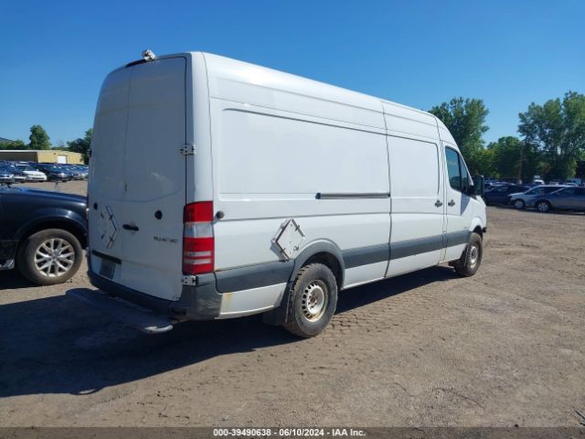 WD3PE8DE6E5895163 Mercedes-Benz Sprinter 2500 High Roof