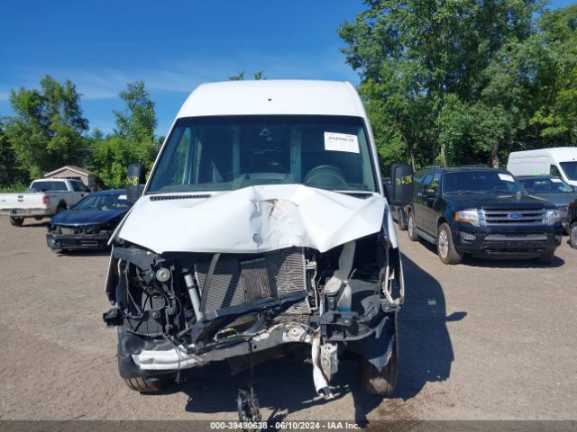 WD3PE8DE6E5895163 Mercedes-Benz Sprinter 2500 High Roof