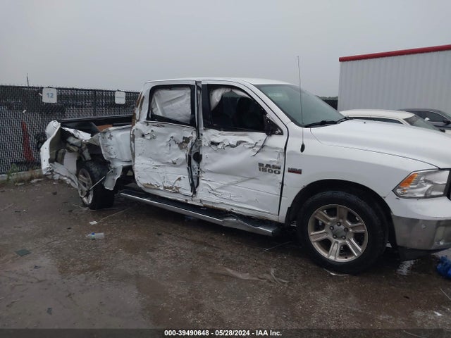 1C6RR6LT8JS234647 RAM 1500 Lone Star Silver  4x2 5'7 Box