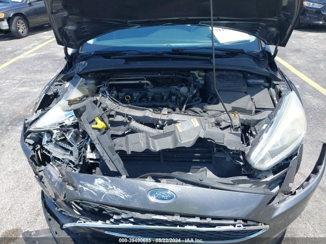 Ford FOCUS SE 2016 1FADP3K27GL348163 Image 10