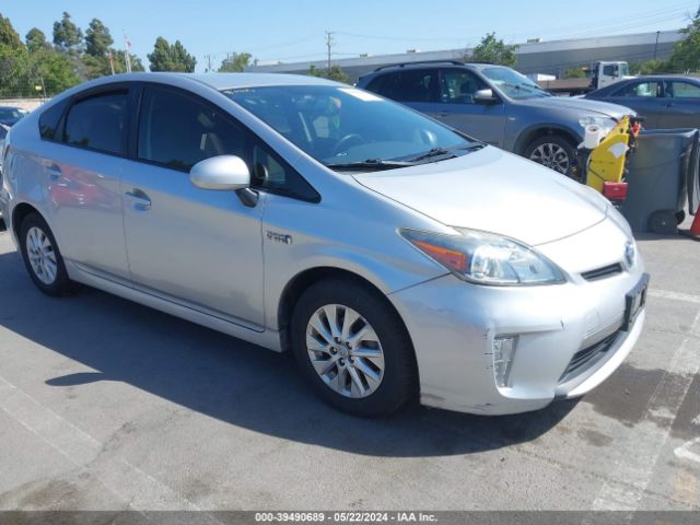 Auction sale of the 2015 Toyota Prius Plug-in Base (cvt), vin: JTDKN3DP8F3068511, lot number: 39490689