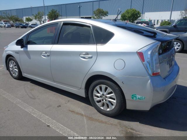 JTDKN3DP8F3068511 Toyota Prius Plug-in Base (cvt)