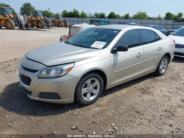 Chevrolet MALIBU LS 2015 1G11B5SL2FF186108 Image 2