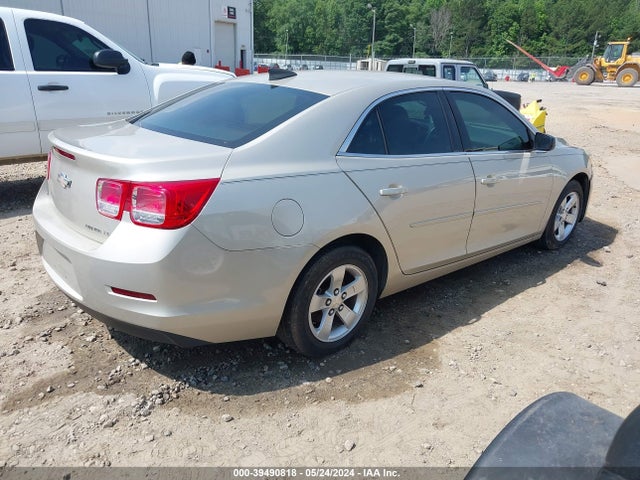 Chevrolet MALIBU LS 2015 1G11B5SL2FF186108 Image 4