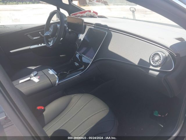 W1KEG1CB7PF034759 Mercedes-Benz Eqe 350 4matic
