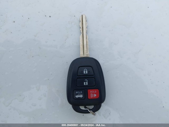 Toyota CAMRY LE 2016 4T4BF1FK4GR559867 Image 11