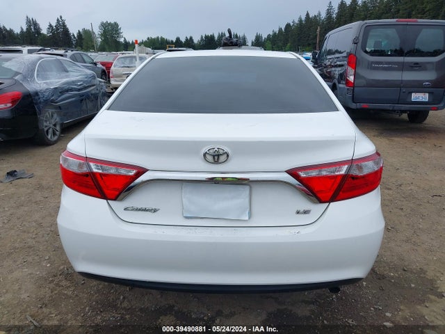 Toyota CAMRY LE 2016 4T4BF1FK4GR559867 Image 16