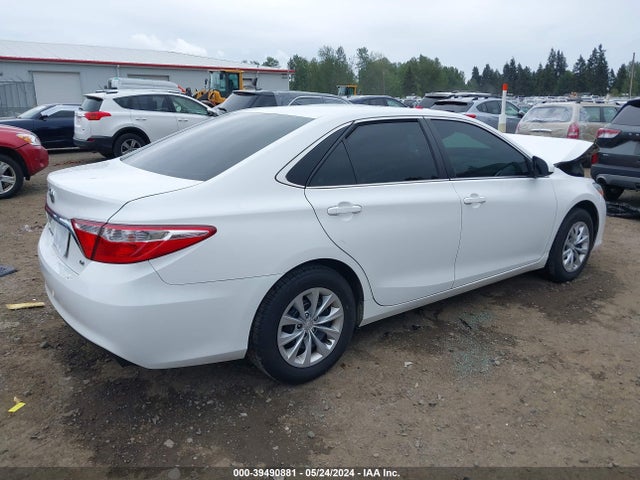 Toyota CAMRY LE 2016 4T4BF1FK4GR559867 Image 4