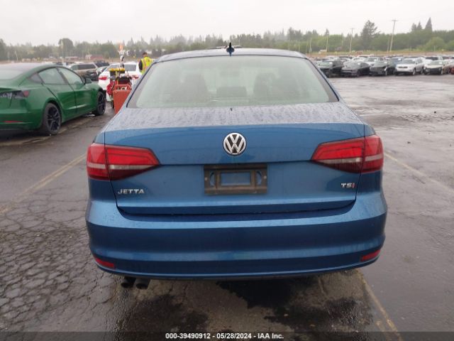 3VW267AJ7GM269236 Volkswagen Jetta 1.4t S