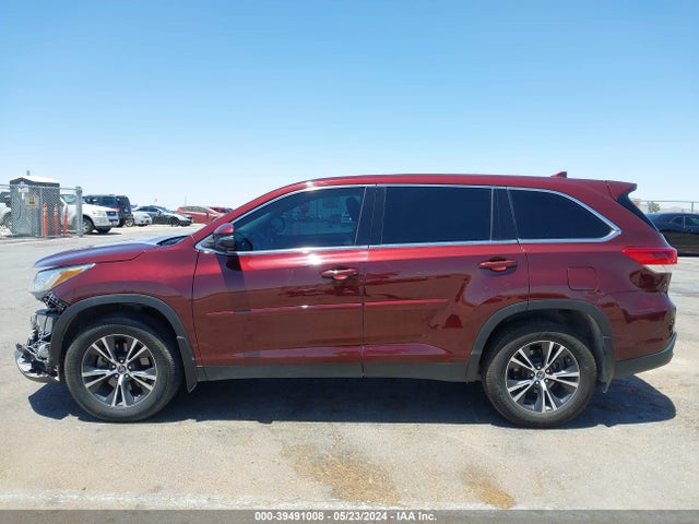 Toyota Highlander Le Plus 2019 5TDZZRFH5KS339660 Image 14