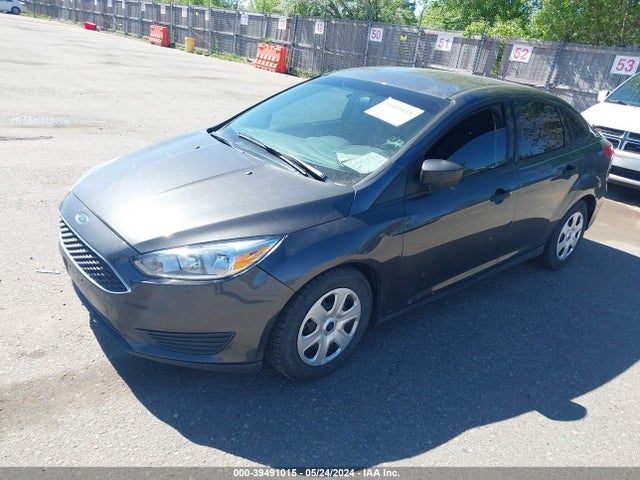 Ford FOCUS S 2017 1FADP3E25HL284413 Image 2