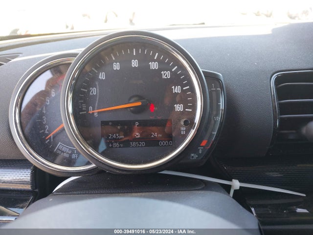 2019 MINI CLUBMAN WMWLN5C59K2E35027 Photo 6