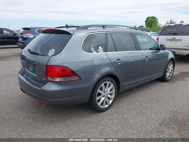 2011 Volkswagen Jetta Sportwagen 2.0l Tdi მანქანა იყიდება აუქციონზე, vin: 3VWPL7AJ4BM630624, აუქციონის ნომერი: 39491099