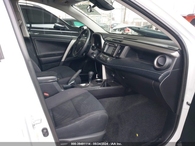 Toyota Rav4 Xle 2018 2T3WFREV4JW463483 Image 5