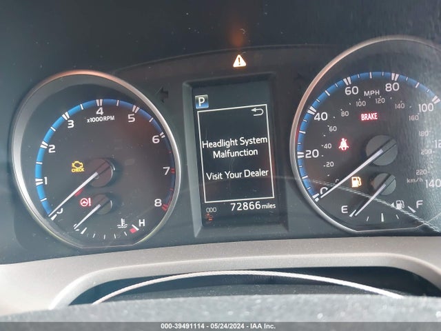 Toyota Rav4 Xle 2018 2T3WFREV4JW463483 Image 7
