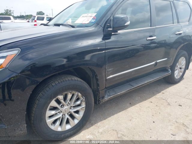 JTJBM7FX5F5105216 Lexus 460