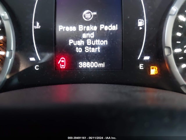 ZACNJABB8LPM07096 Jeep Renegade Altitude Fwd