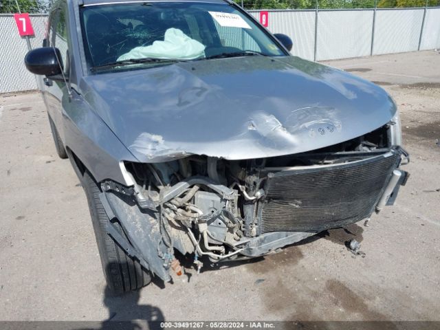 1C4NJDBB7GD521308 Jeep Compass Sport