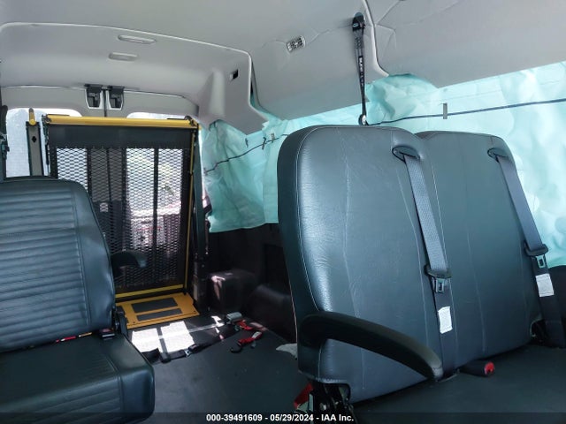 Ford Transit-350 Passenger Van Xl 2023 1FDAX2C82PKA75063 Image 8