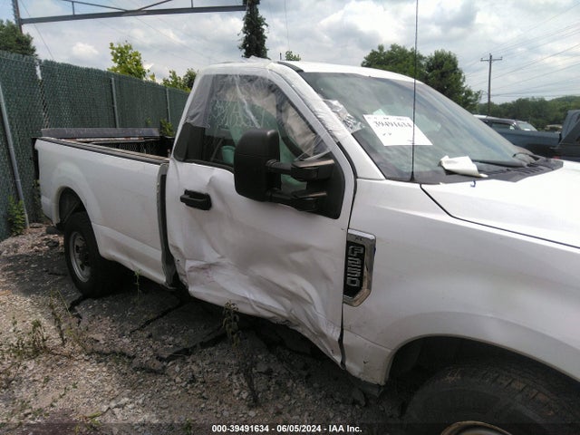 Ford F-250 Xl 2018 1FTBF2A65JEC93100 Image 14