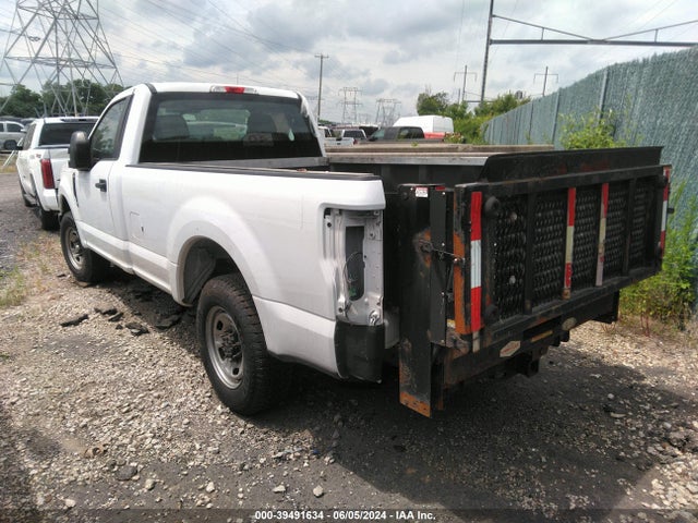 Ford F-250 Xl 2018 1FTBF2A65JEC93100 Image 3