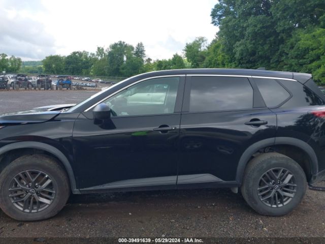 5N1BT3AA2PC877604 Nissan Rogue S Fwd