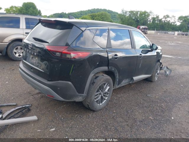 5N1BT3AA2PC877604 Nissan Rogue S Fwd