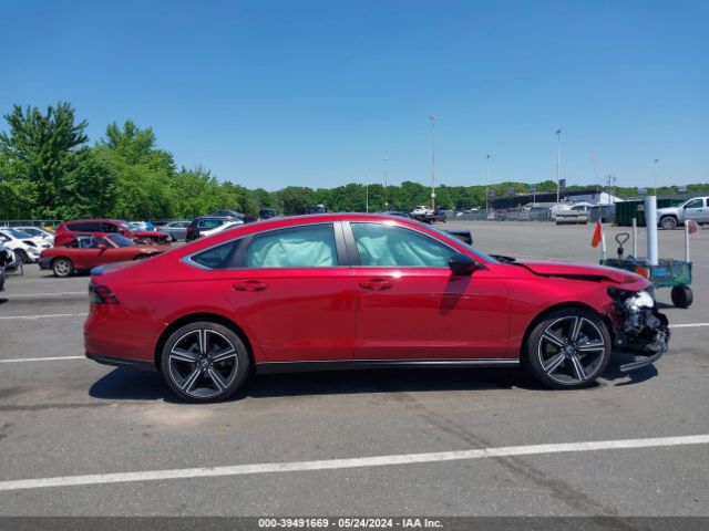 1HGCY2F56RA000002 Honda Accord Hybrid Sport
