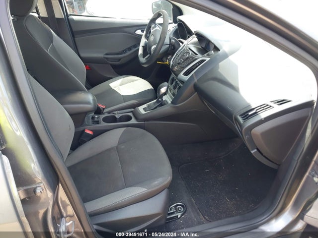 1FADP3F23EL151742 Ford FOCUS SE