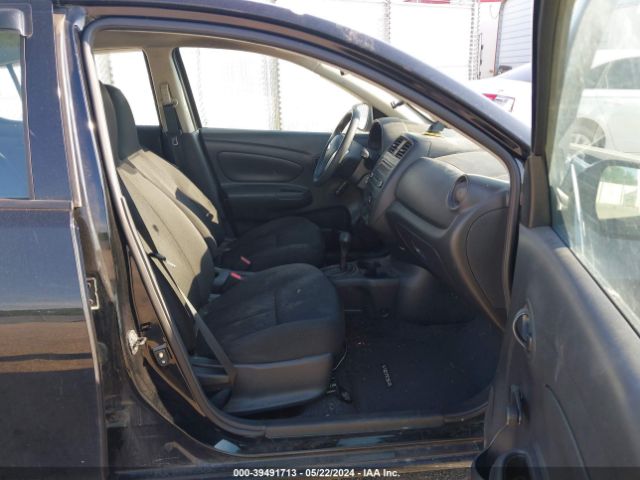 3N1CN7AP8GL828087 Nissan Versa 1.6 S