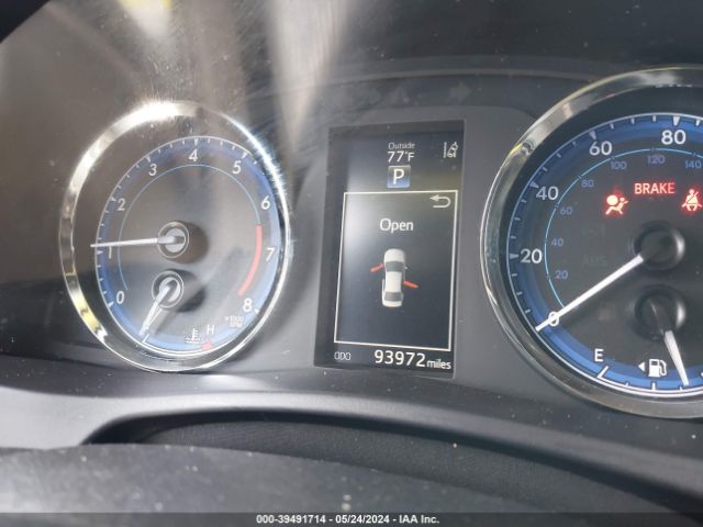 5YFBURHE8KP922414 Toyota COROLLA SE