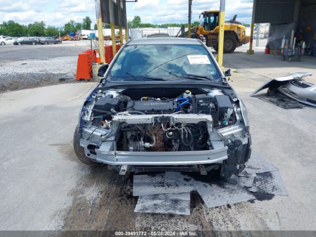 1G1PA5SG1E7139189 Chevrolet Cruze Ls Auto