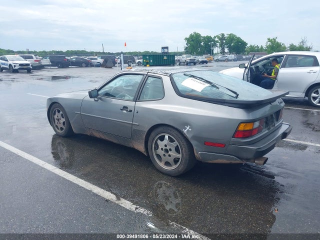 1987 PORSCHE 944 WP0AA2958HN152621 Photo 2