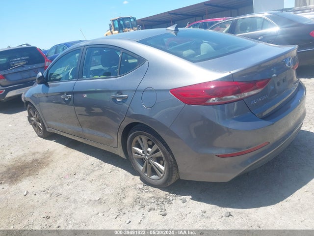 Hyundai ELANTRA SEL 2018 5NPD84LF0JH254801 Image 3