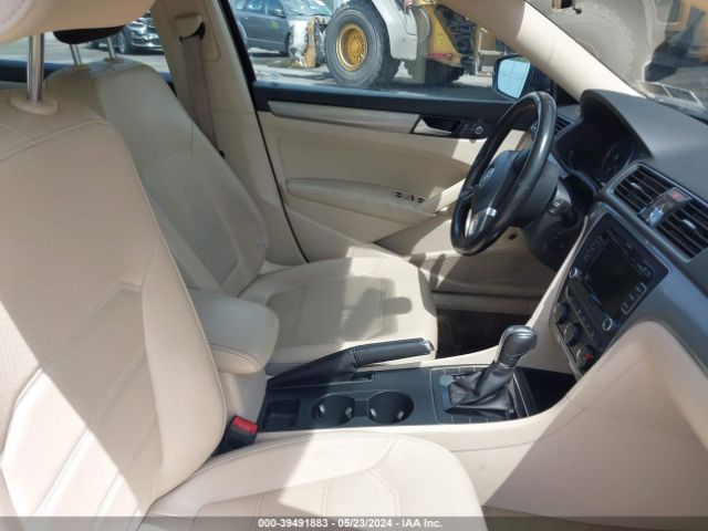 1VWAS7A37FC108474 Volkswagen Passat 1.8t Limited Edition