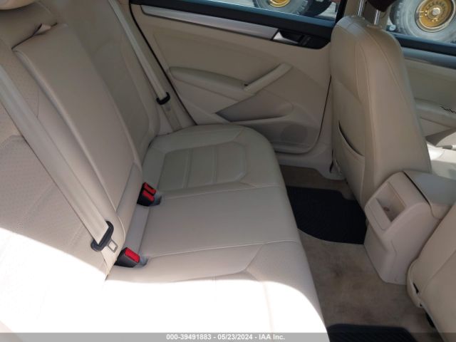 1VWAS7A37FC108474 Volkswagen Passat 1.8t Limited Edition