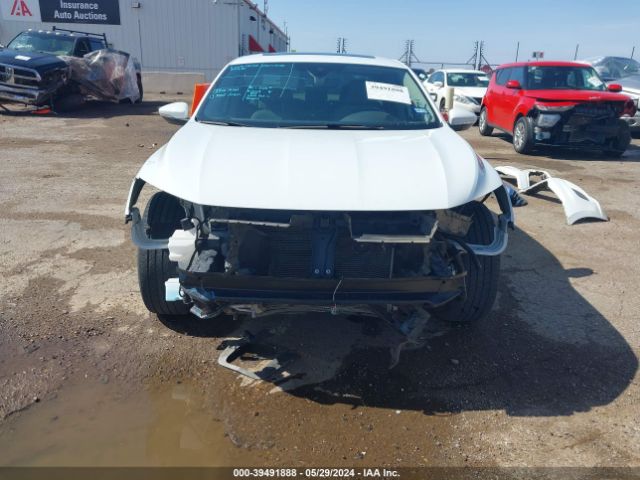 1VWSA7A31NC003032 Volkswagen Passat 2.0t Se