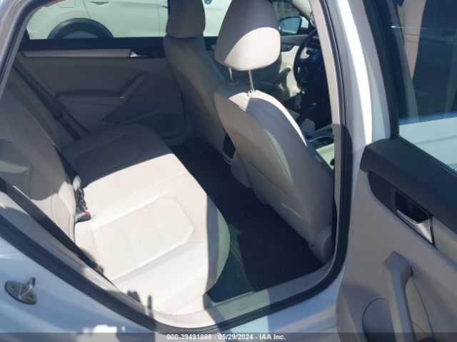 1VWSA7A31NC003032 Volkswagen Passat 2.0t Se