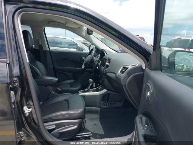 3C4NJCBB5LT253020 Jeep Compass Latitude Fwd