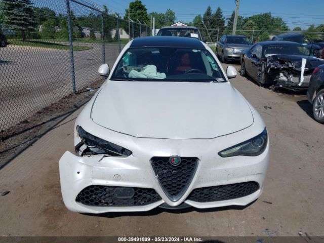 ZARFAEEN6J7569040 Alfa Romeo Giulia Ti Sport Awd