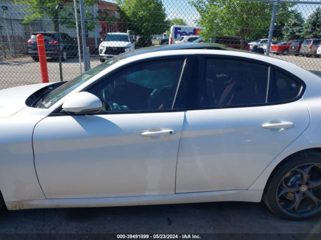 ZARFAEEN6J7569040 Alfa Romeo Giulia Ti Sport Awd