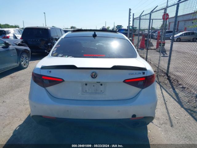 ZARFAEEN6J7569040 Alfa Romeo Giulia Ti Sport Awd