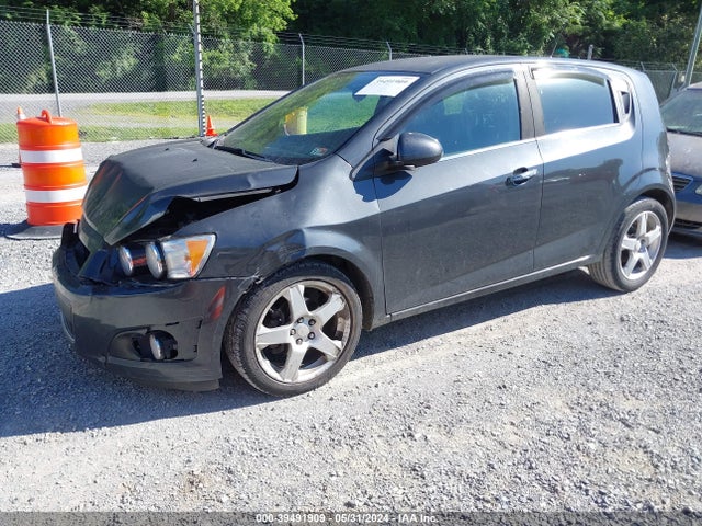 Chevrolet Sonic Ltz Auto 2014 1G1JE6SB8E4191019 Image 2